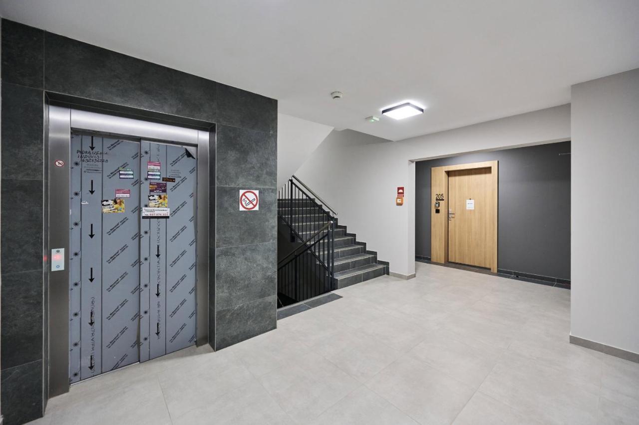 Nowa Manufaktura Apartment Wroclaw Krzyki By Noclegi Renters Exteriér fotografie